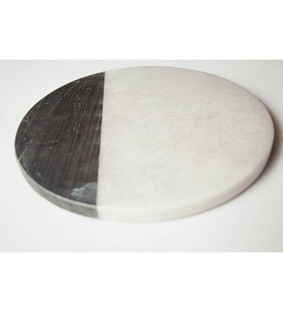 lifestyle, White &amp; Gray Marble Round Board, SmallBe Home White &amp; Gray Marble Round Board, Small
