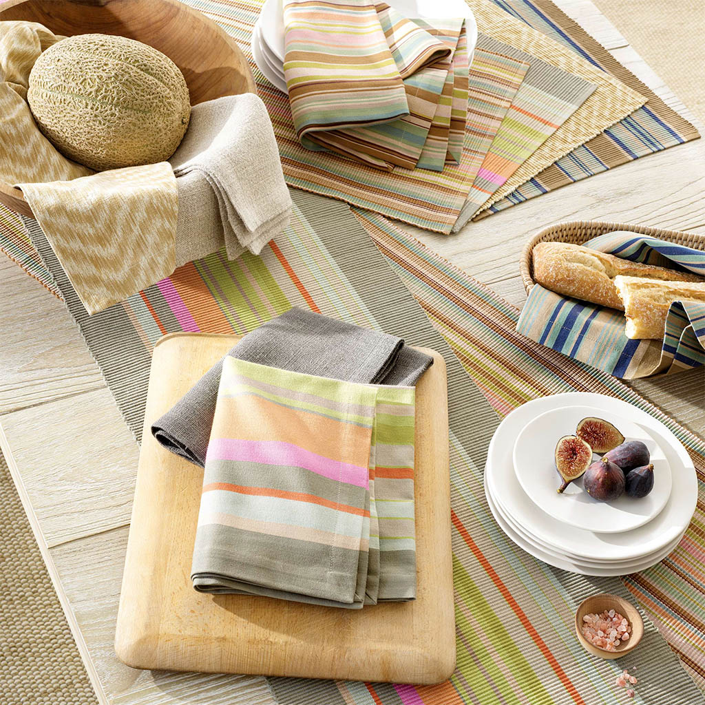 Bright Placemats and Napkins