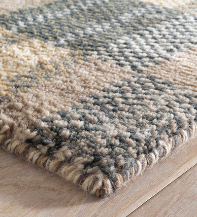 lifestyle, Dash and Albert Fairhaven Natural Hand Loom Knotted Wool Rug DA1911