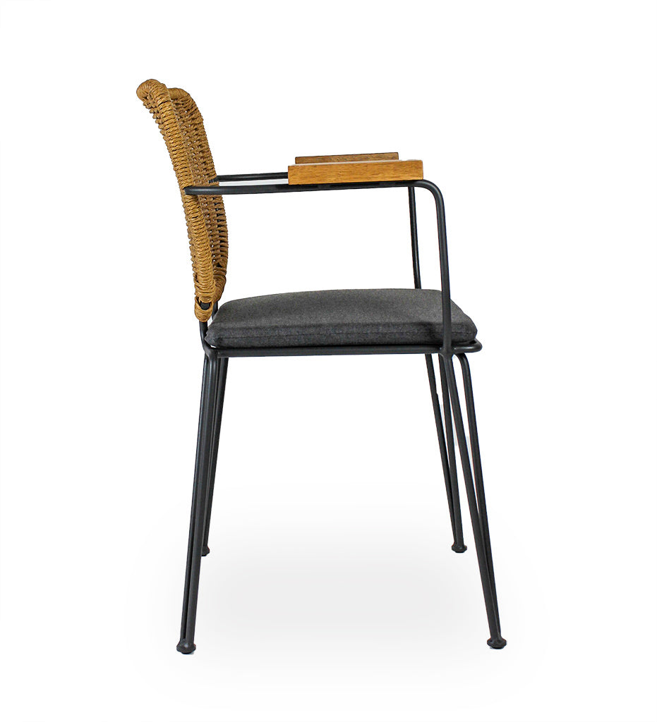 Almeco Essenza Arm Chair