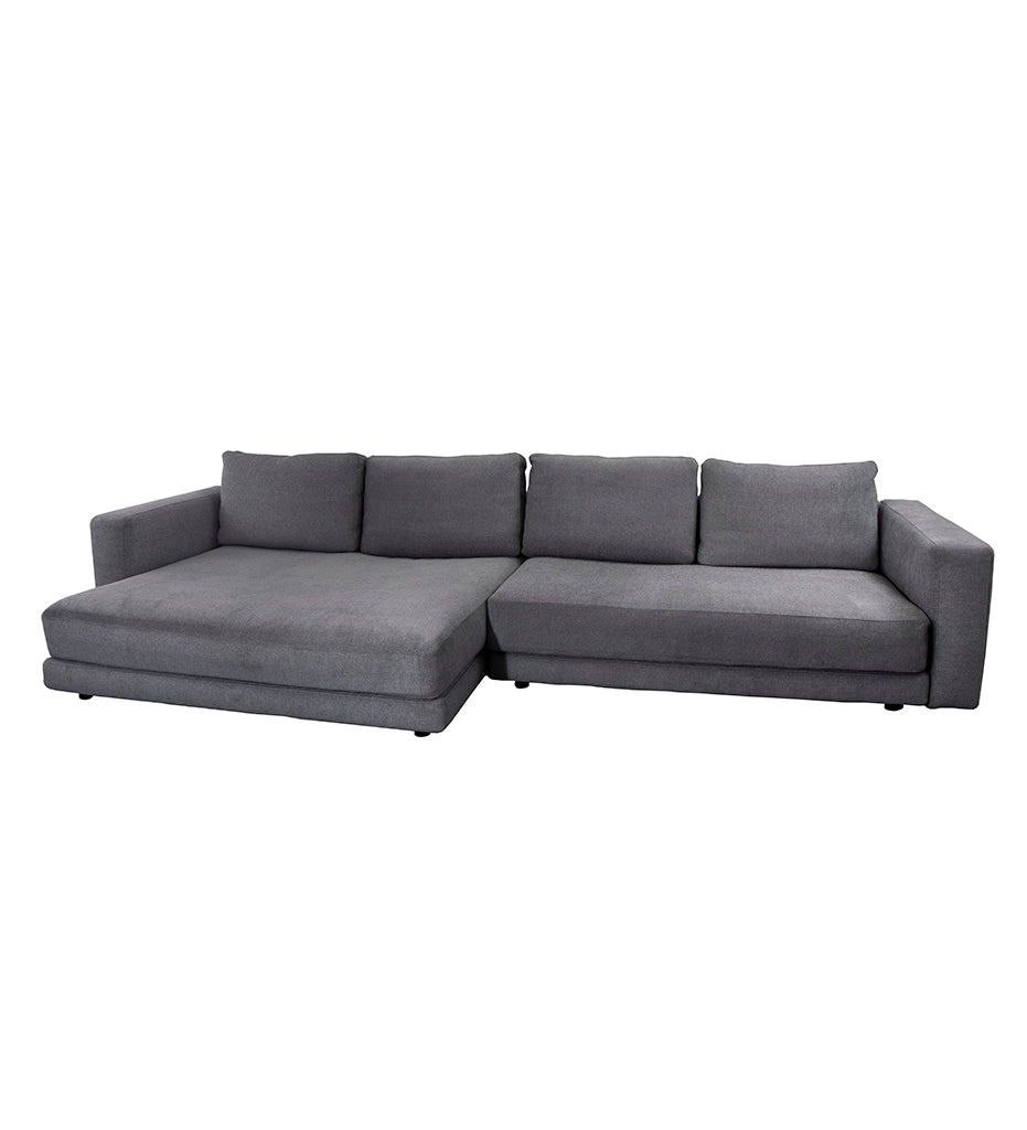 Scale 2-Seater Sofa w/ Double Daybed &amp; Armrests