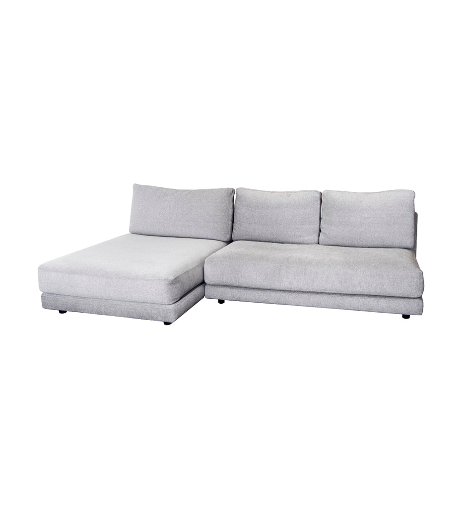 Scale 2-seater Sofa w/ Single Daybed - Right Facing