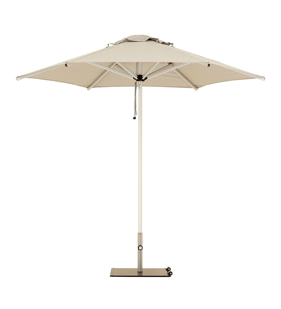 Woodline 8' Mistral Round Center Post Umbrella