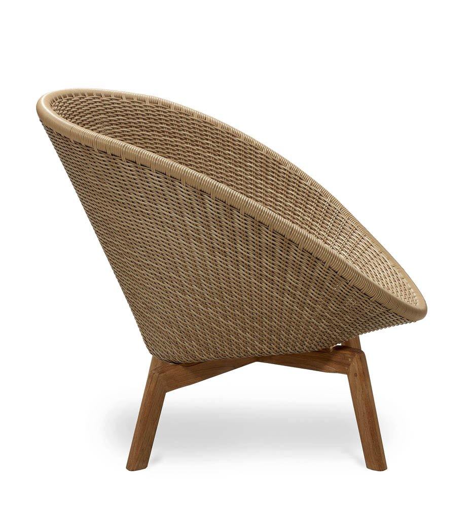 Cane-Line Peacock Lounge Chair w/Teak - Outdoor Weave,image:Teak-Natural UT # 5458UT