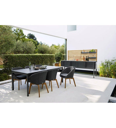 lifestyle, Cane-line Drop Outdoor Extension Dining Table in Light Grey Aluminum Base and Grey Fossil Ceramic Top 50407AI P091COG