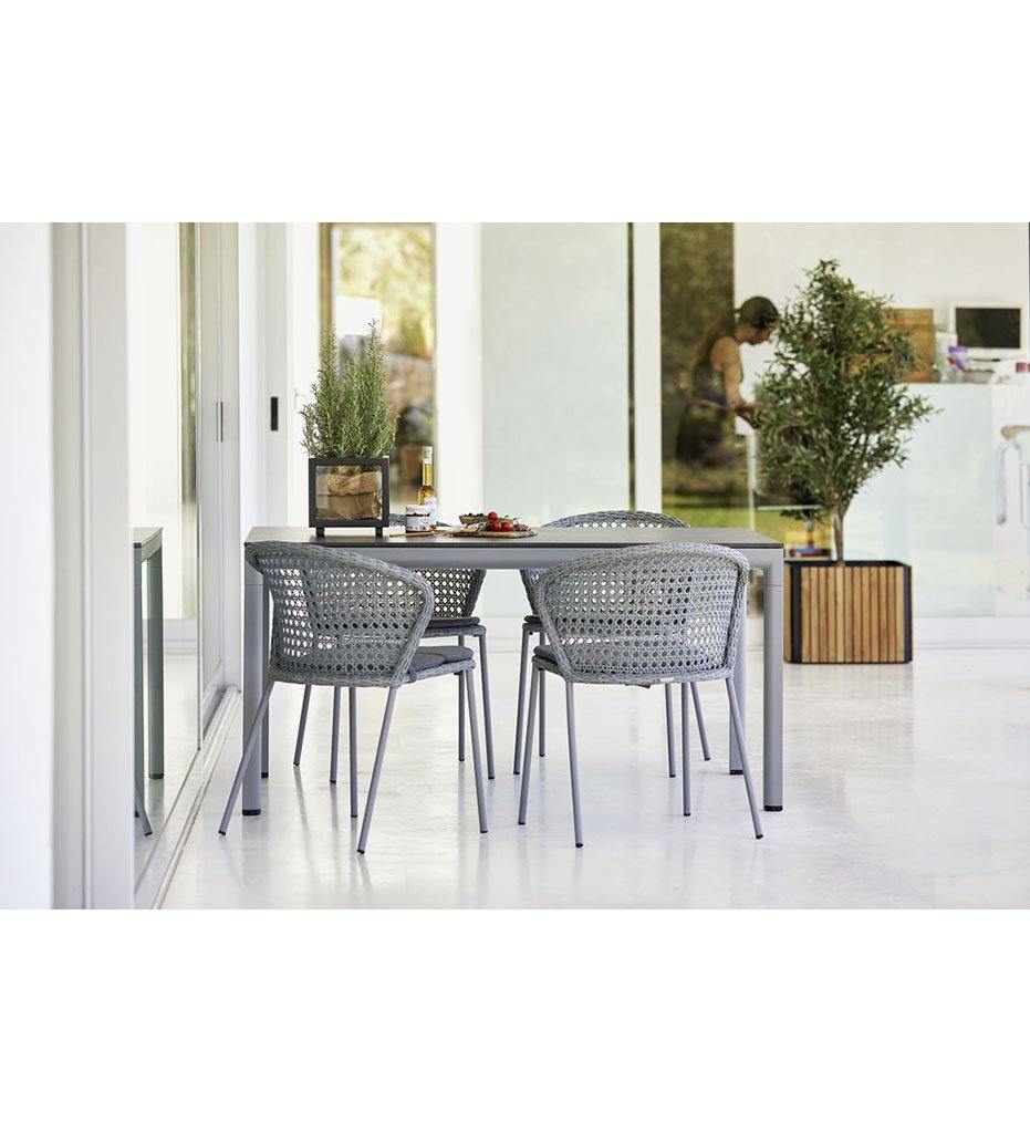 lifestyle, Cane-line Lean Outdoor Dining Chair - Light Grey French Weave All Weather Wicker Rattan 5410FAI