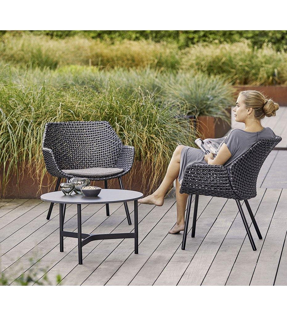 Cane-Line Vibe Lounge Chair,image:Light Grey-Bordeaux-Dusty Rose IBRDR # 5407IBRDR