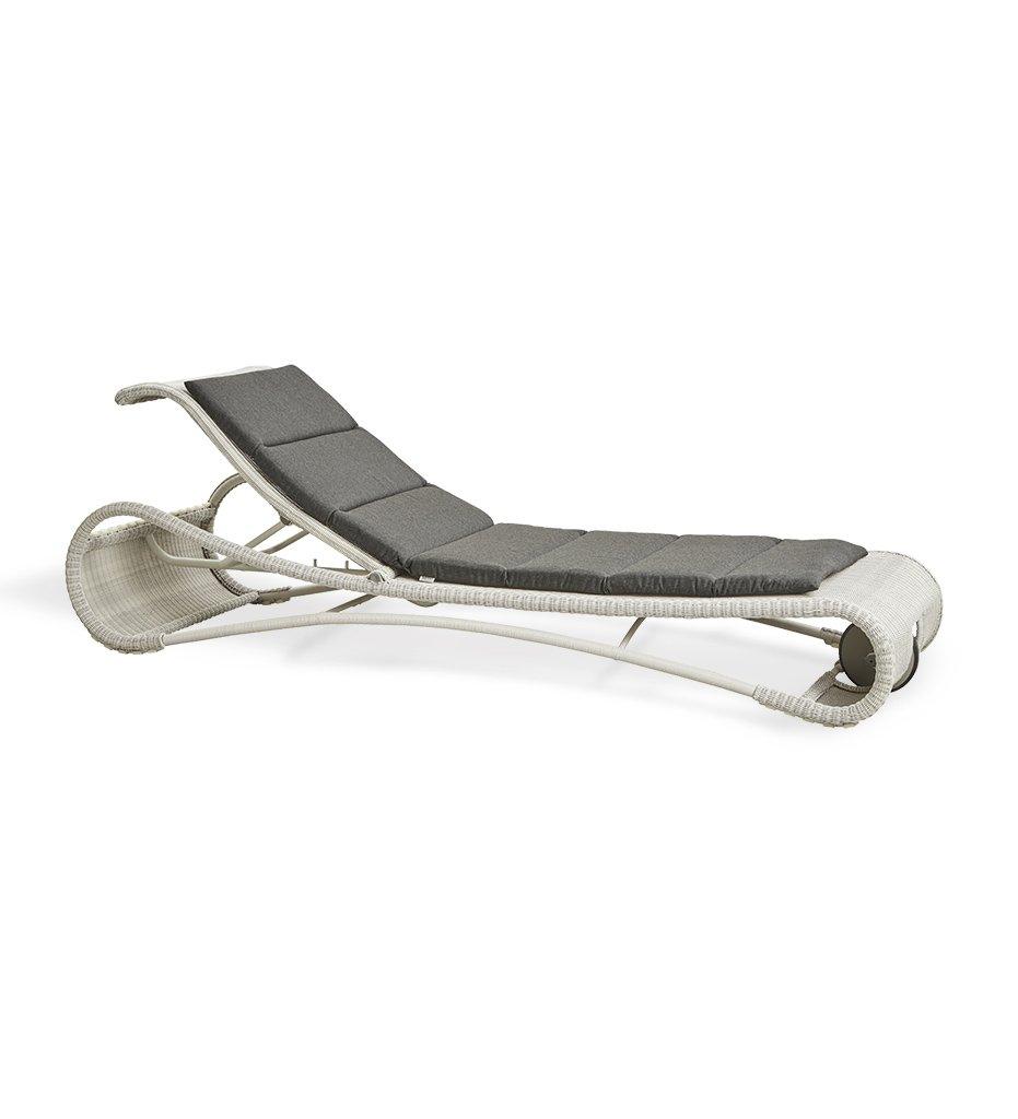 Cane-line Escape Outdoor White Grey All-Weather Weave Sunbed Chaise 5523LW with Black Cushion YSN98