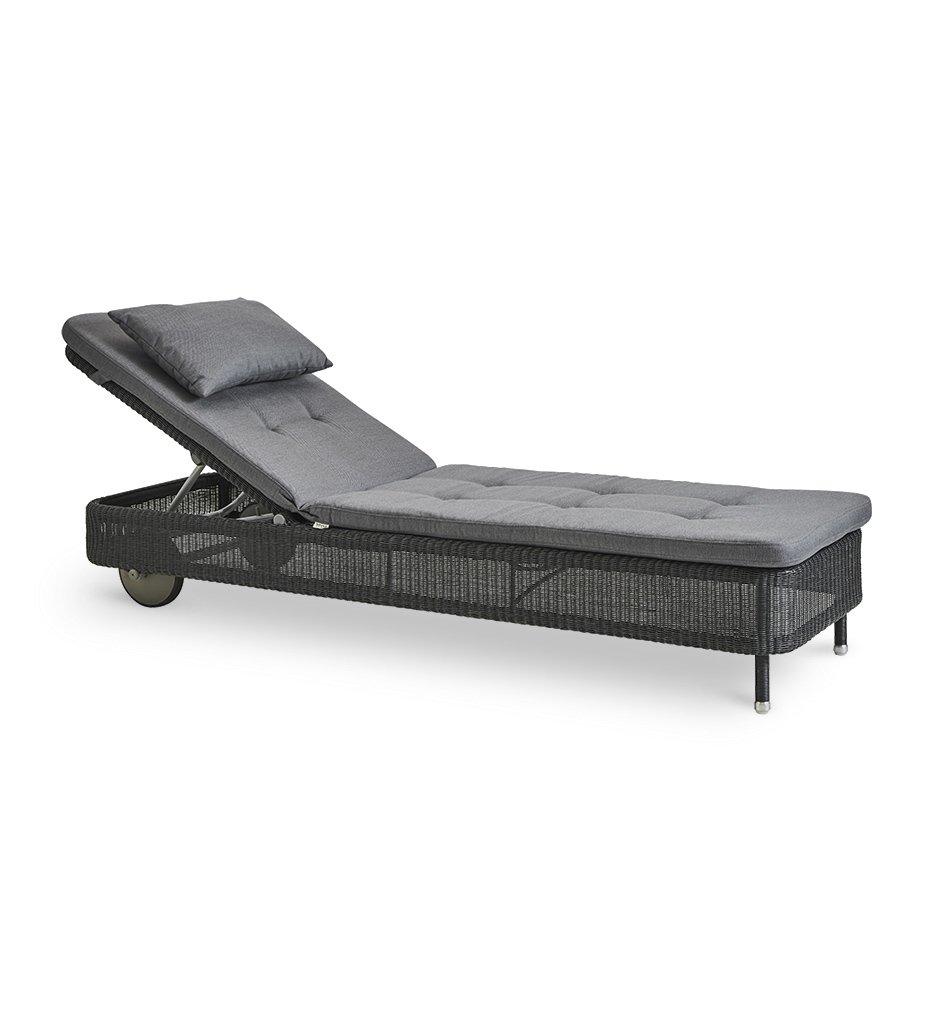 Cane-line Presley Outdoor Graphite All-Weather Rattan Sunbed Chaise 5559LG with Grey Cushion YSN95