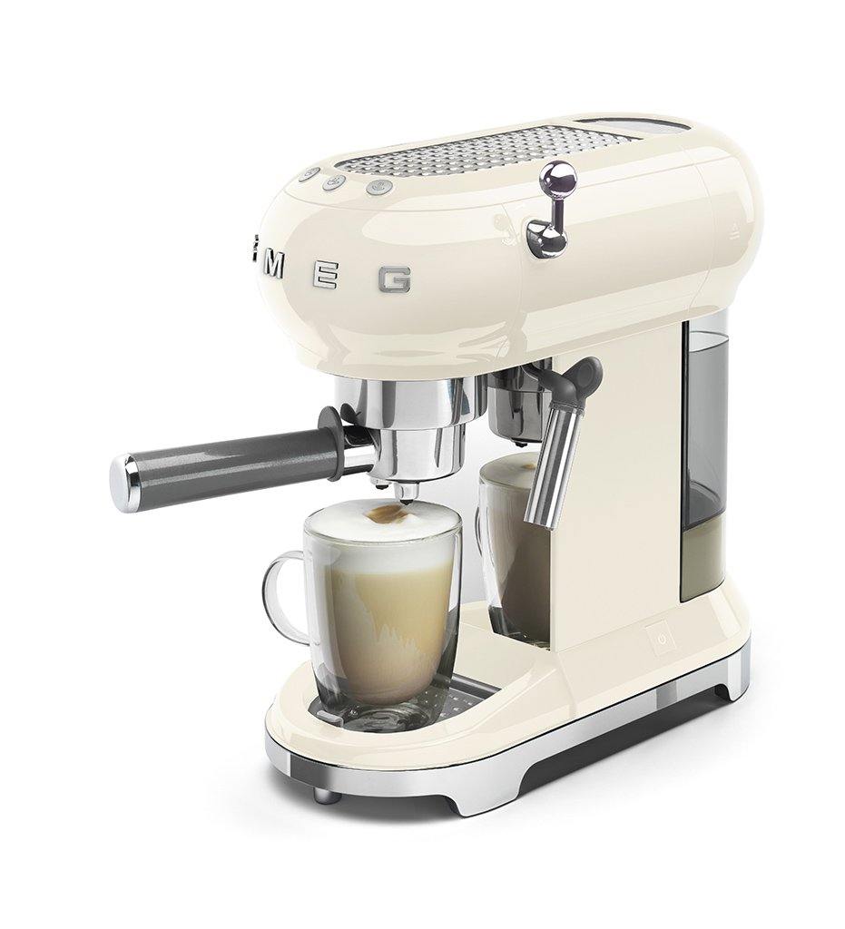 lifestyle, SMEG cream espresso machine