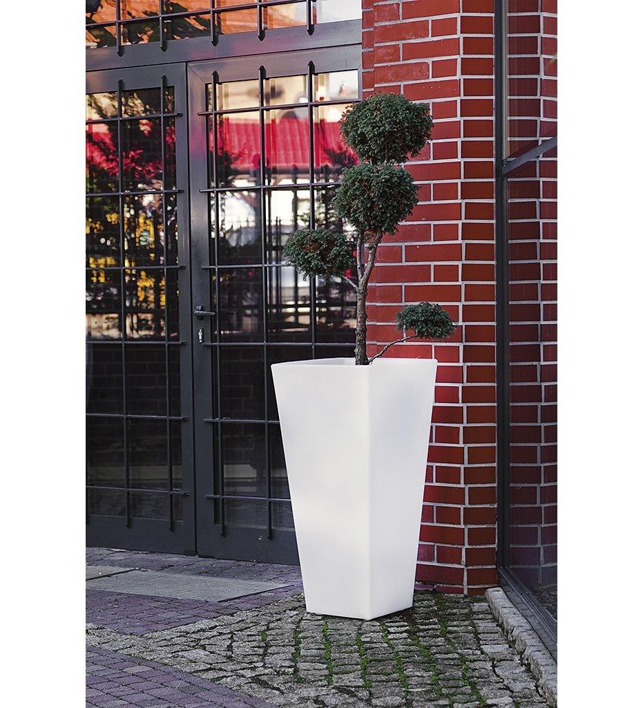 lifestyle, Allred Collaborative - Slide - Y Pot - Tall Large